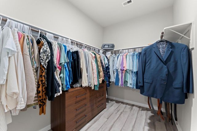 16875 Pink Wintergreen Drive, Conroe, TX 77385