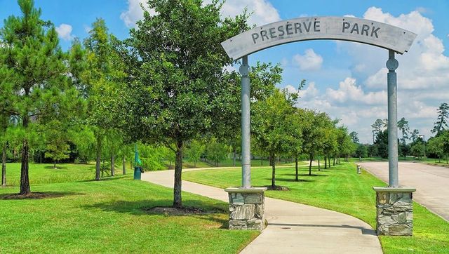 16875 Pink Wintergreen Drive, Conroe, TX 77385