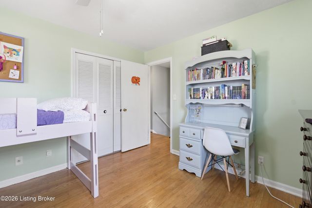 3709 Candlewood Way, Jeffersontown, KY 40299