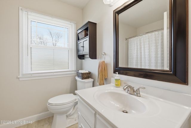 3709 Candlewood Way, Jeffersontown, KY 40299