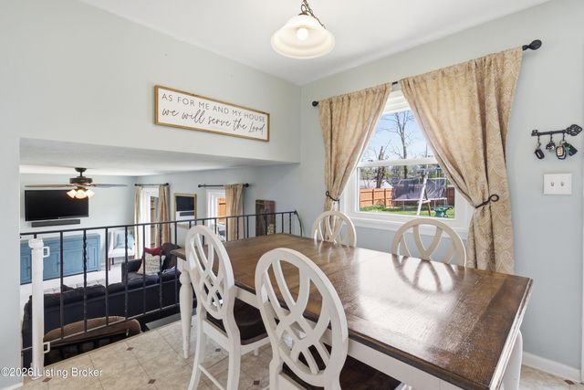 3709 Candlewood Way, Jeffersontown, KY 40299