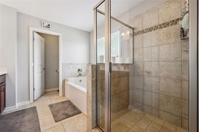 6912 Bay Laurel Way, Flowery Branch, GA 30542