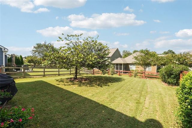 6912 Bay Laurel Way, Flowery Branch, GA 30542