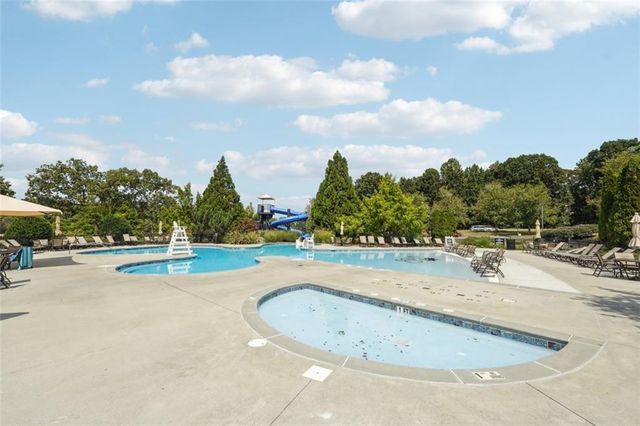 6912 Bay Laurel Way, Flowery Branch, GA 30542