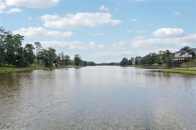 6912 Bay Laurel Way, Flowery Branch, GA 30542