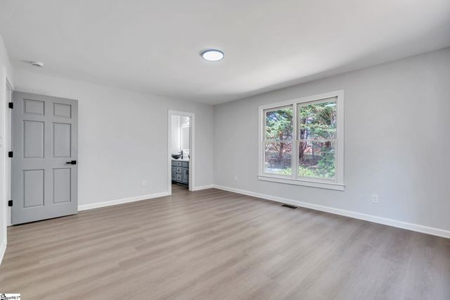 203 Briggs Drive, Easley, SC 29642