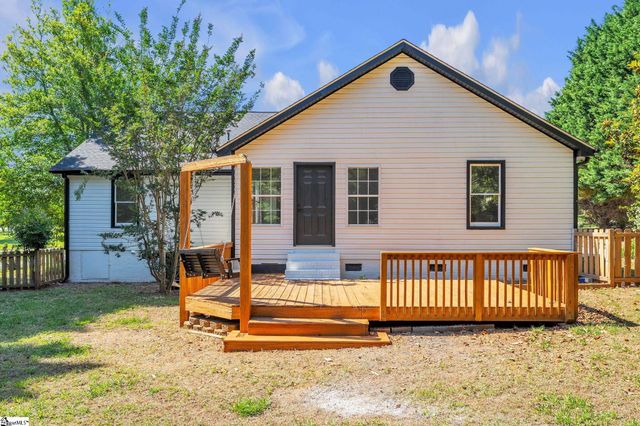 203 Briggs Drive, Easley, SC 29642
