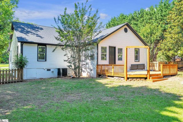 203 Briggs Drive, Easley, SC 29642