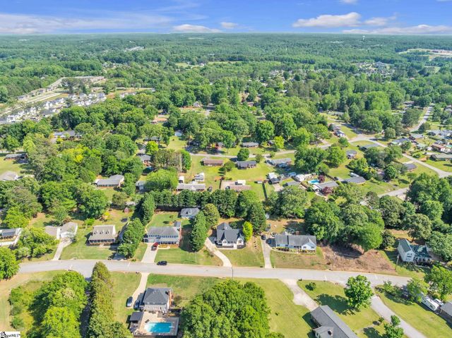 203 Briggs Drive, Easley, SC 29642