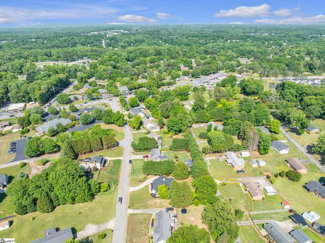 203 Briggs Drive, Easley, SC 29642
