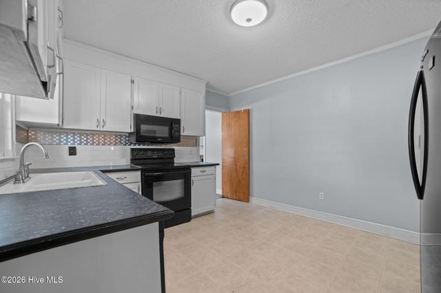 6218 Brassie Drive, Grifton, NC 28530