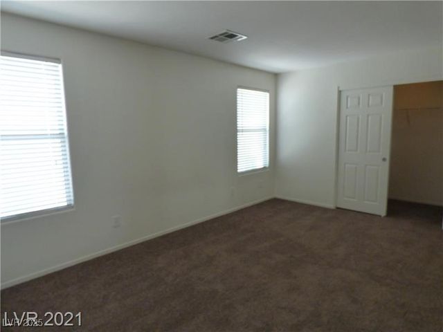 6082 Las Nubes Drive, Las Vegas, NV 89142