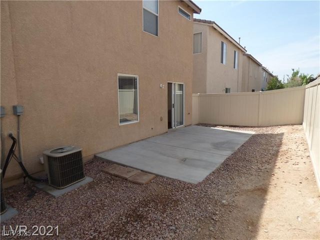 6082 Las Nubes Drive, Las Vegas, NV 89142