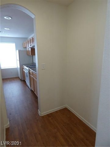 6082 Las Nubes Drive, Las Vegas, NV 89142