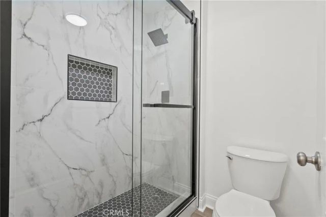 18800 Lull, Reseda, CA 91335