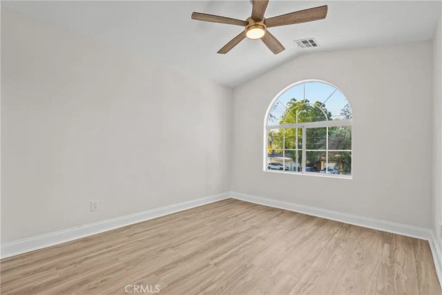 18800 Lull, Reseda, CA 91335