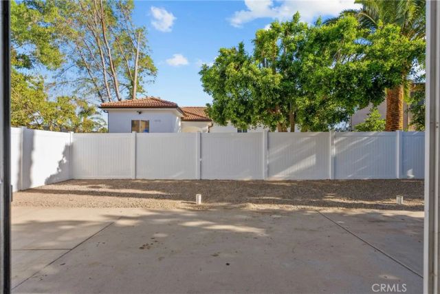 18800 Lull, Reseda, CA 91335