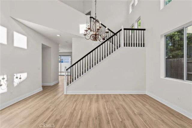 18800 Lull, Reseda, CA 91335