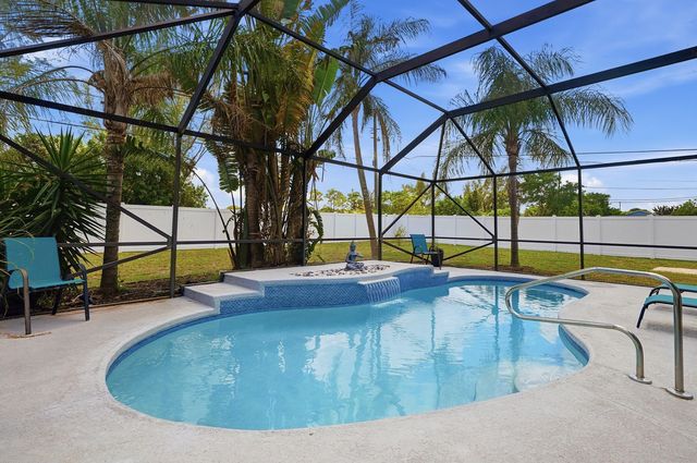 5470 Toronto Road, Haverhill, FL 33415