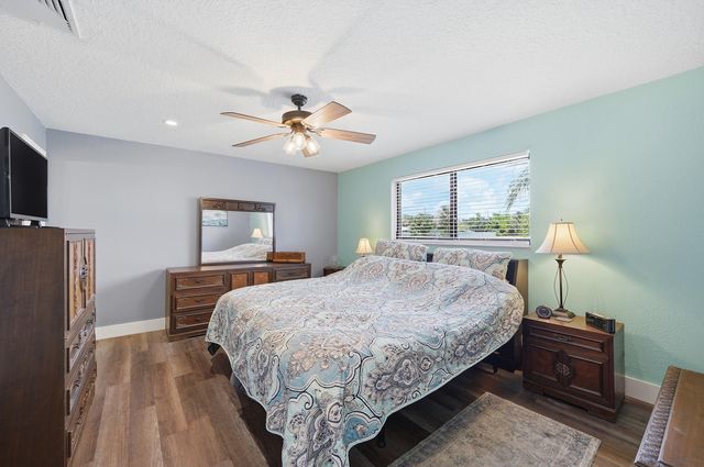 5470 Toronto Road, Haverhill, FL 33415