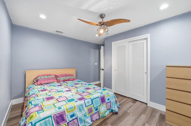 5470 Toronto Road, Haverhill, FL 33415