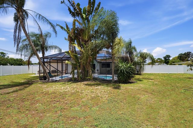 5470 Toronto Road, Haverhill, FL 33415