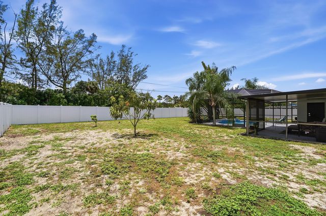 5470 Toronto Road, Haverhill, FL 33415