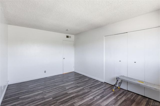175 S 19th Avenue, Lemoore, CA 93245