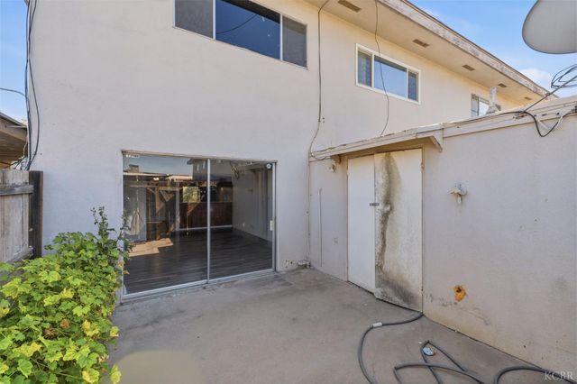 175 S 19th Avenue, Lemoore, CA 93245
