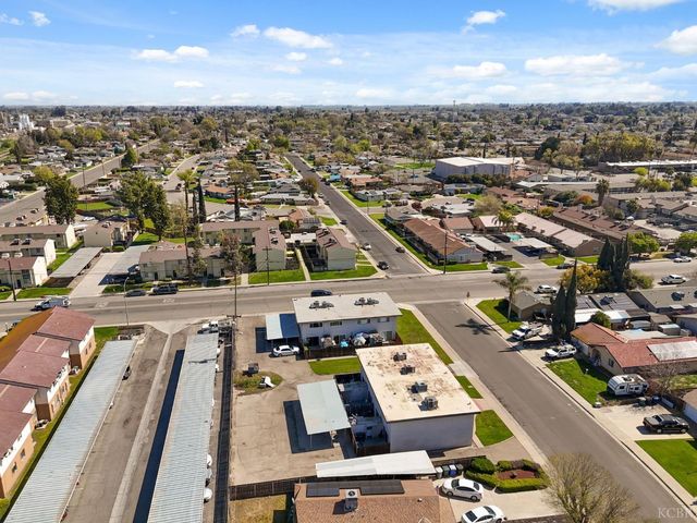 175 S 19th Avenue, Lemoore, CA 93245