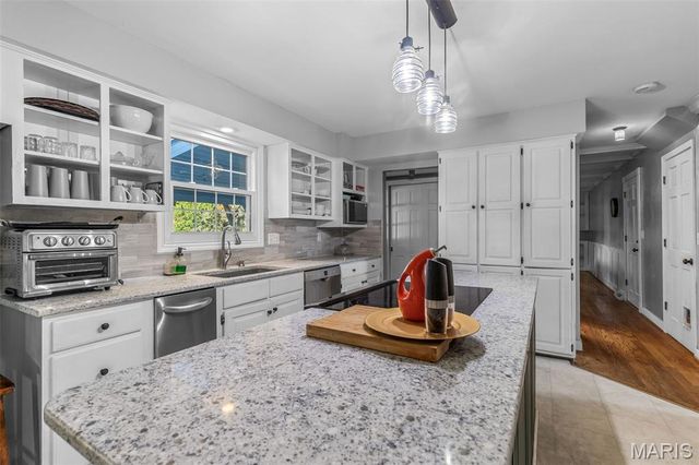 71 Oakwood Drive, Ste Genevieve, MO 63670