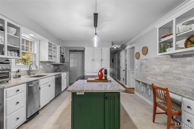 71 Oakwood Drive, Ste Genevieve, MO 63670