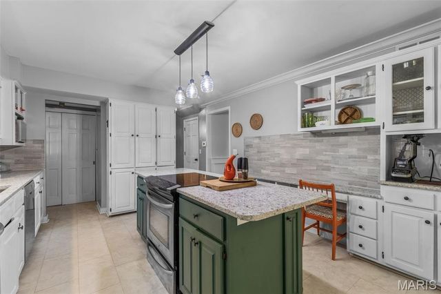 71 Oakwood Drive, Ste Genevieve, MO 63670