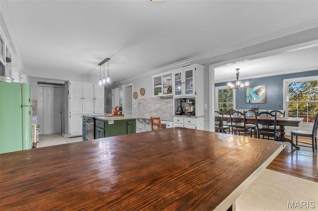 71 Oakwood Drive, Ste Genevieve, MO 63670