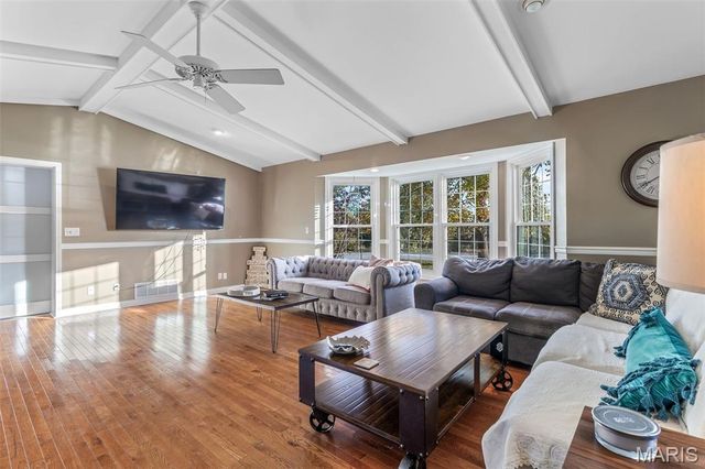 71 Oakwood Drive, Ste Genevieve, MO 63670