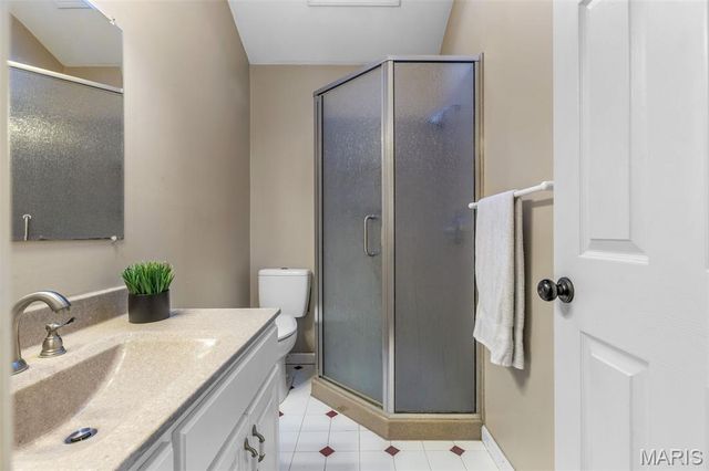 71 Oakwood Drive, Ste Genevieve, MO 63670