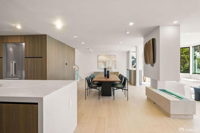 131 Turquoise Way, San Francisco, CA 94131