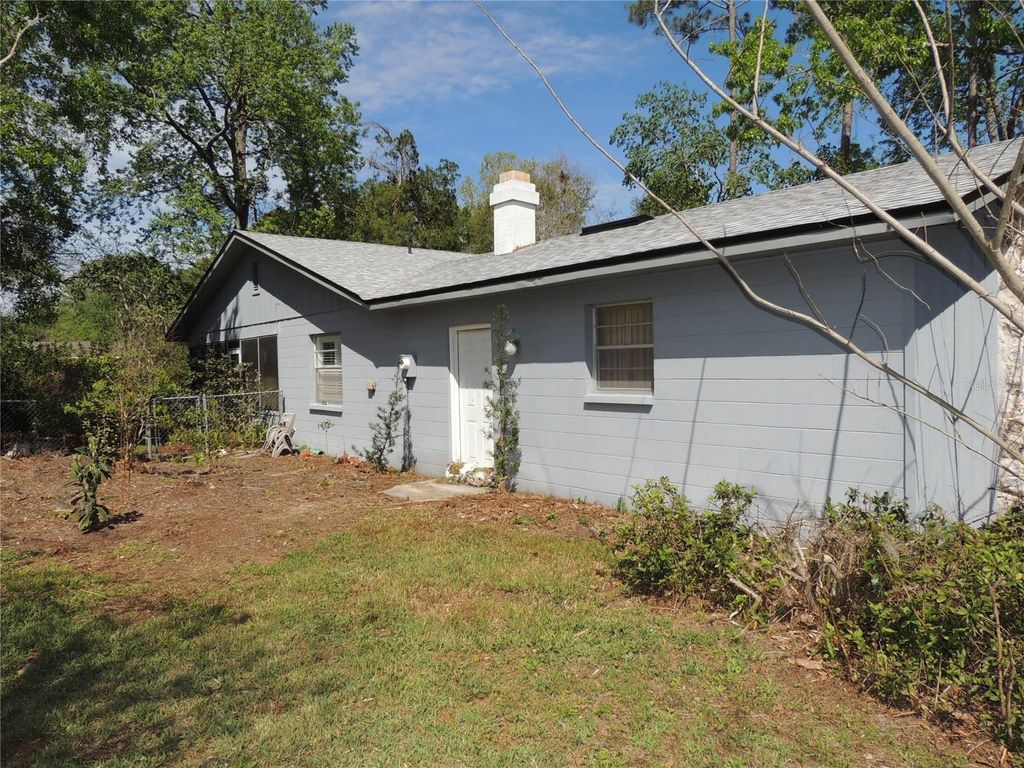 Image 19 of property listing at 2920 NW 54TH AVENUE, Gainesville, FL 32653