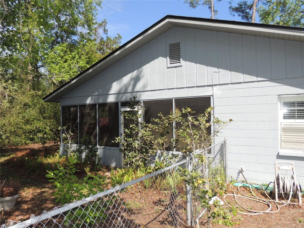 Image 21 of property listing at 2920 NW 54TH AVENUE, Gainesville, FL 32653