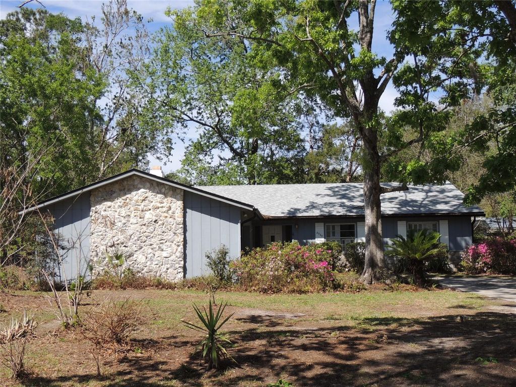 Image 25 of property listing at 2920 NW 54TH AVENUE, Gainesville, FL 32653