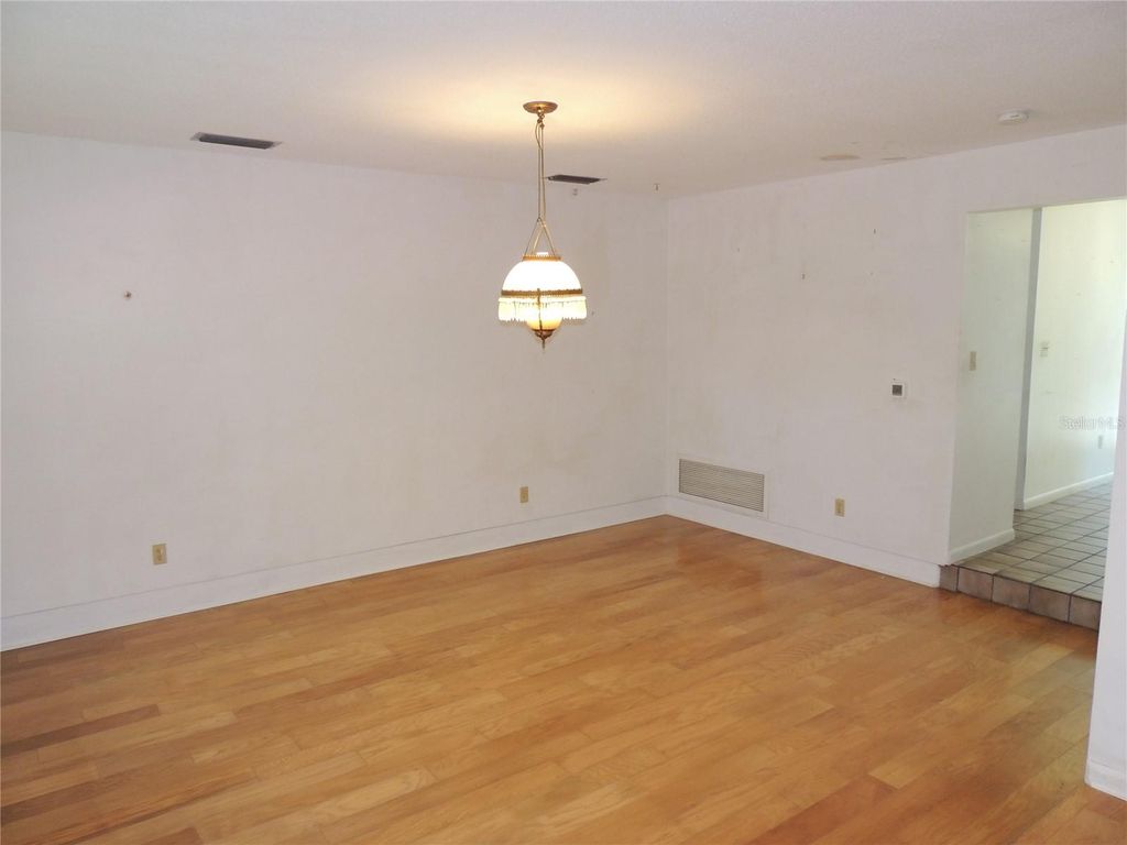 Image 10 of property listing at 2920 NW 54TH AVENUE, Gainesville, FL 32653