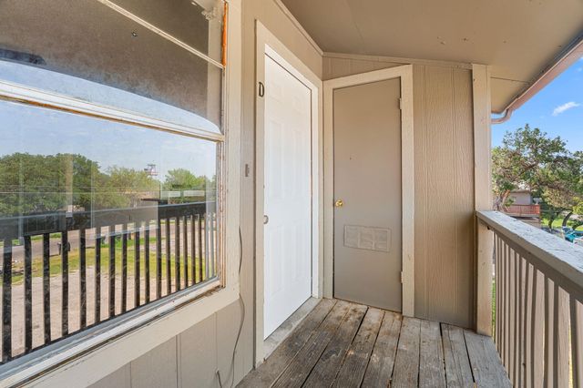 608 Bracewood CIR, San Marcos, TX 78666