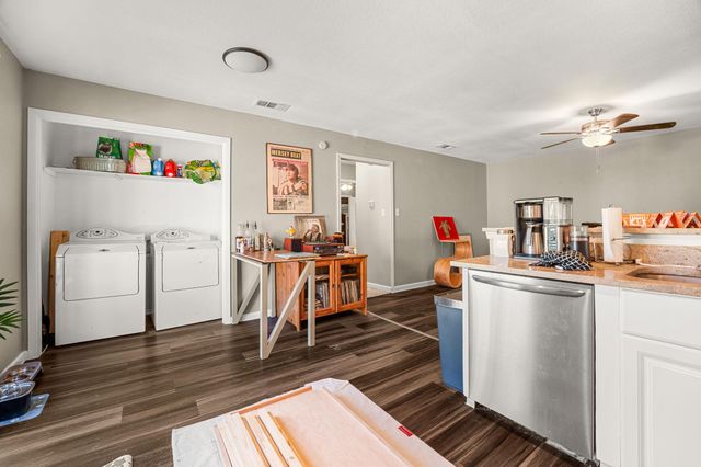 608 Bracewood CIR, San Marcos, TX 78666
