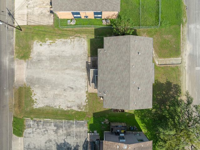 608 Bracewood CIR, San Marcos, TX 78666