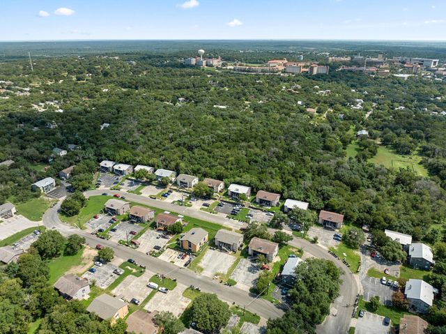 608 Bracewood CIR, San Marcos, TX 78666
