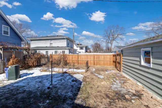 906 E 36th Street, Minneapolis, MN 55407