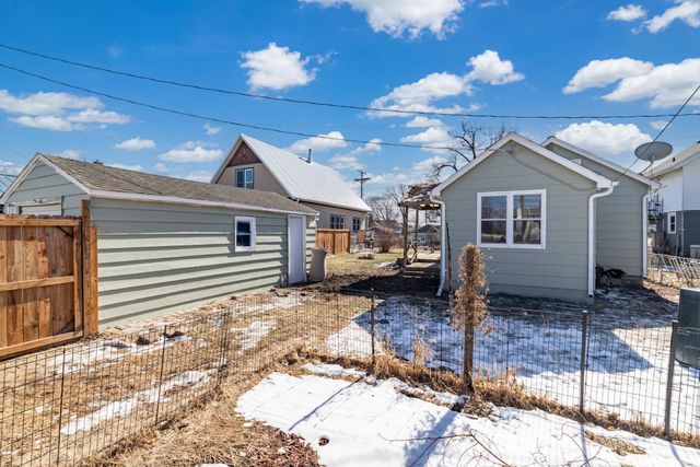 906 E 36th Street, Minneapolis, MN 55407