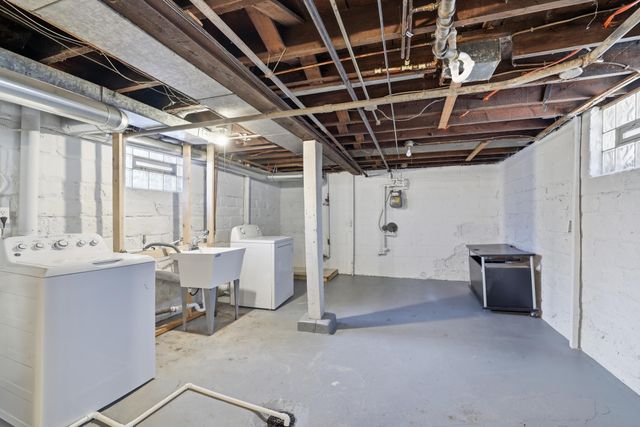 906 E 36th Street, Minneapolis, MN 55407