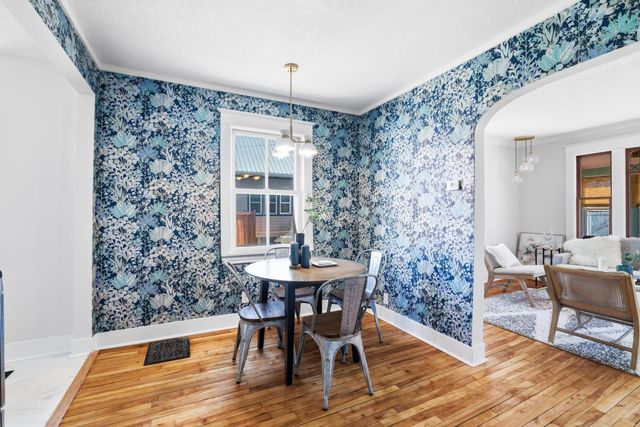 906 E 36th Street, Minneapolis, MN 55407