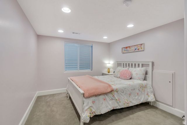 10306 S SILVER MINE RD, South Jordan, UT 84095